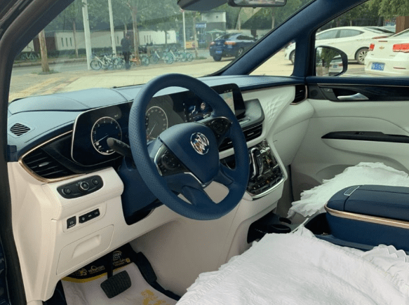 如何装饰车内室 ce5d9efaf0dd4ce9929cbd60255ee6b3.png