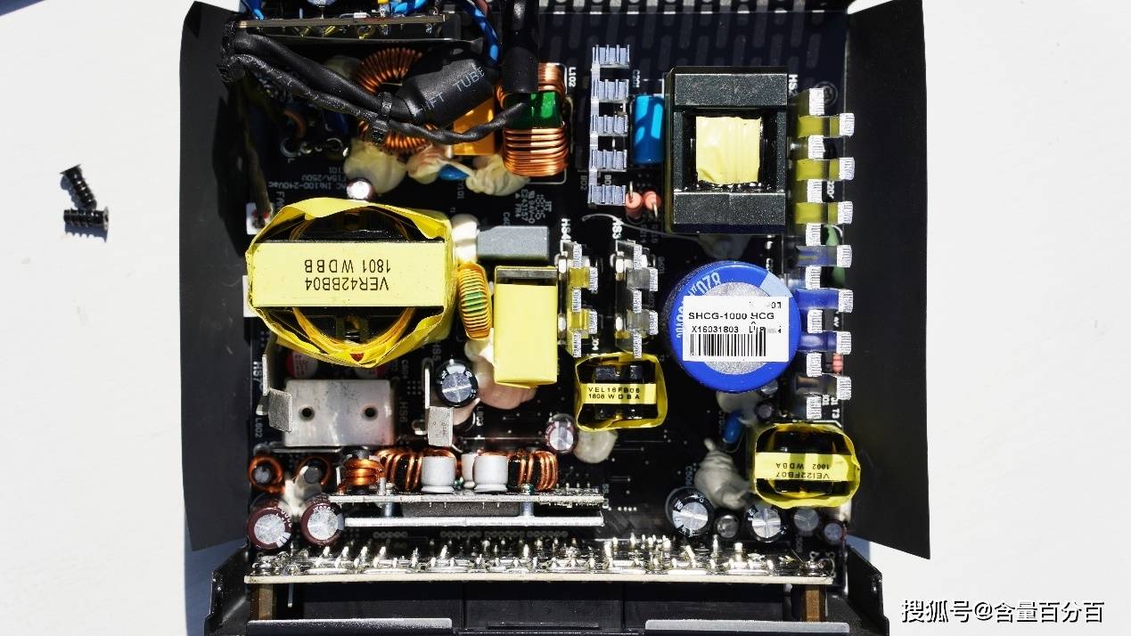 周边|苦等RTX30系空气卡不如先准备周边配件，几款在用机箱电源总结点评