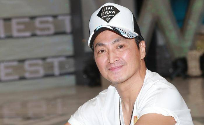 吴镇宇和她同居8年何家劲也爱了她3年还是不如豪门的诱惑