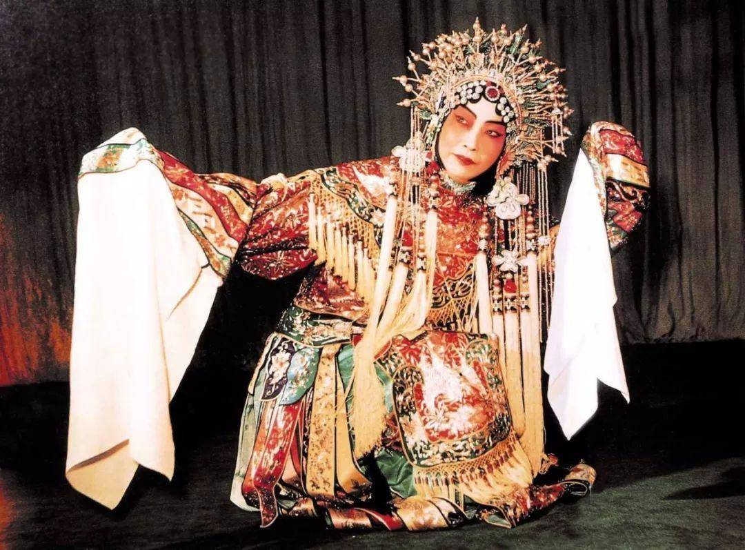 19981120是什么命 1998年11月20日出生的人是什么命？解码生辰背后的命理密码