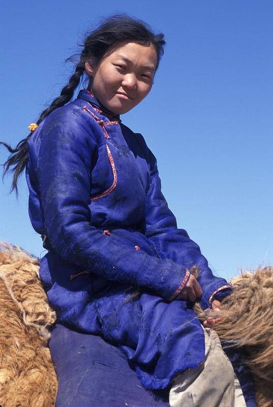 外蒙古人长相图片