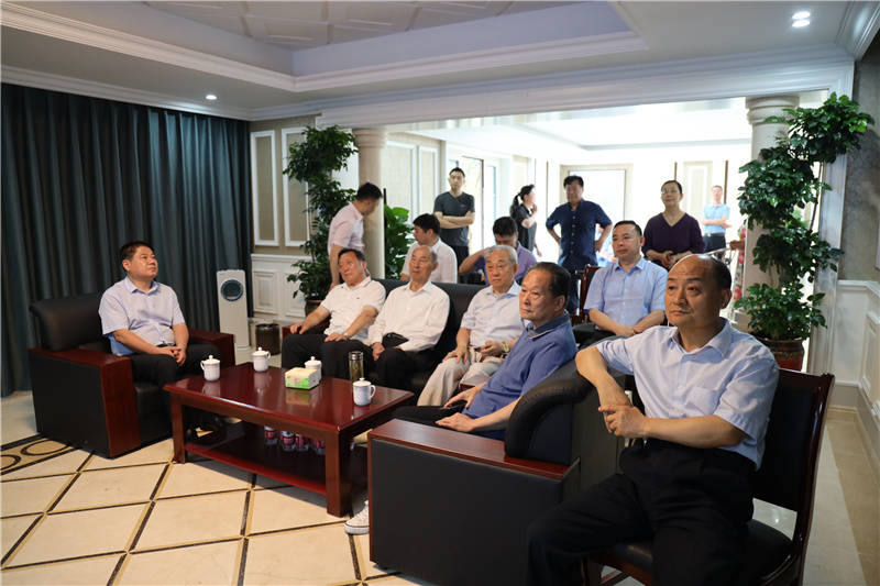 卢荣景朱成林昨到做人做官研究六安发祥地