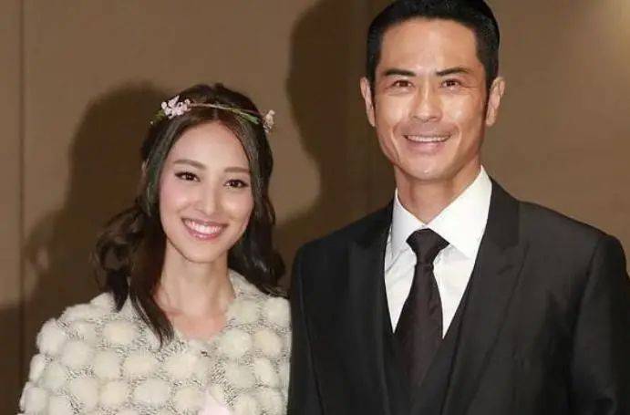 原创67陈凯琳30岁生日甜蜜投喂大22岁老公2年生2子幸福满满