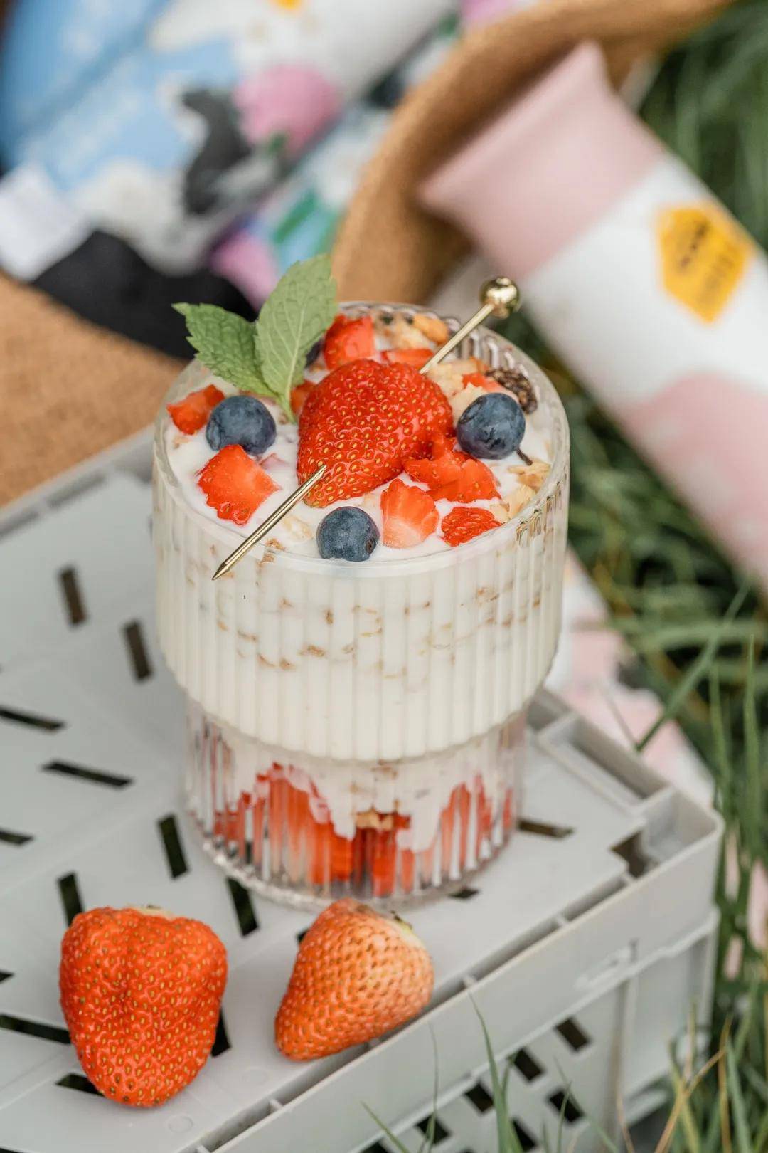 燕麦酸奶块做法 cbeb153011074d95951b1ae7f6cc302d.jpeg