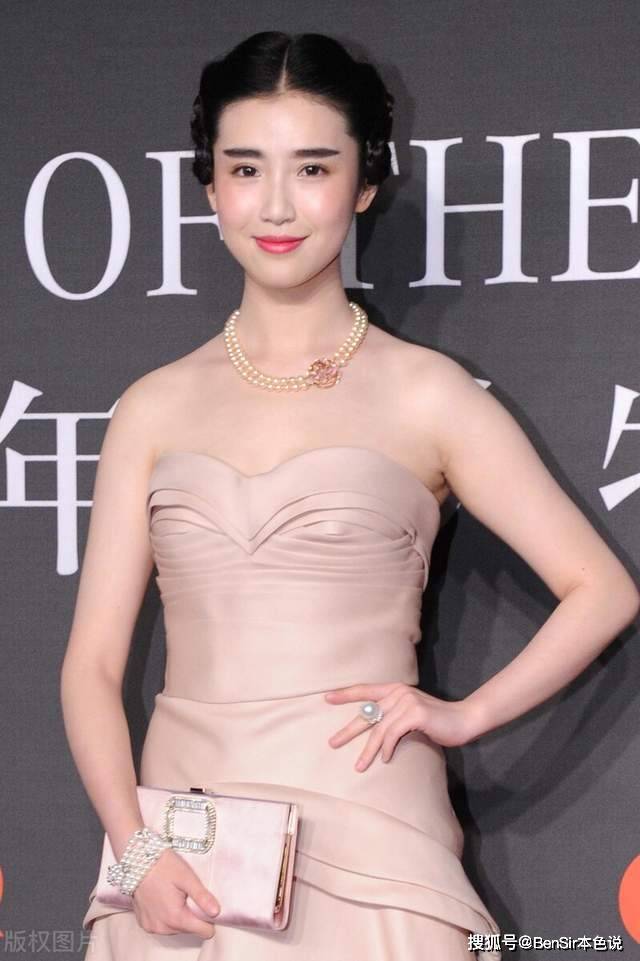 最具代表性四大网红破圈13年:有人越走越远,也有人走进"死路"_李雪琴