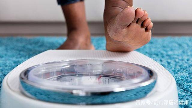 并发症|李爱国主任分享：切勿把高血糖和糖尿病搞混了，血糖高会有什么信号?