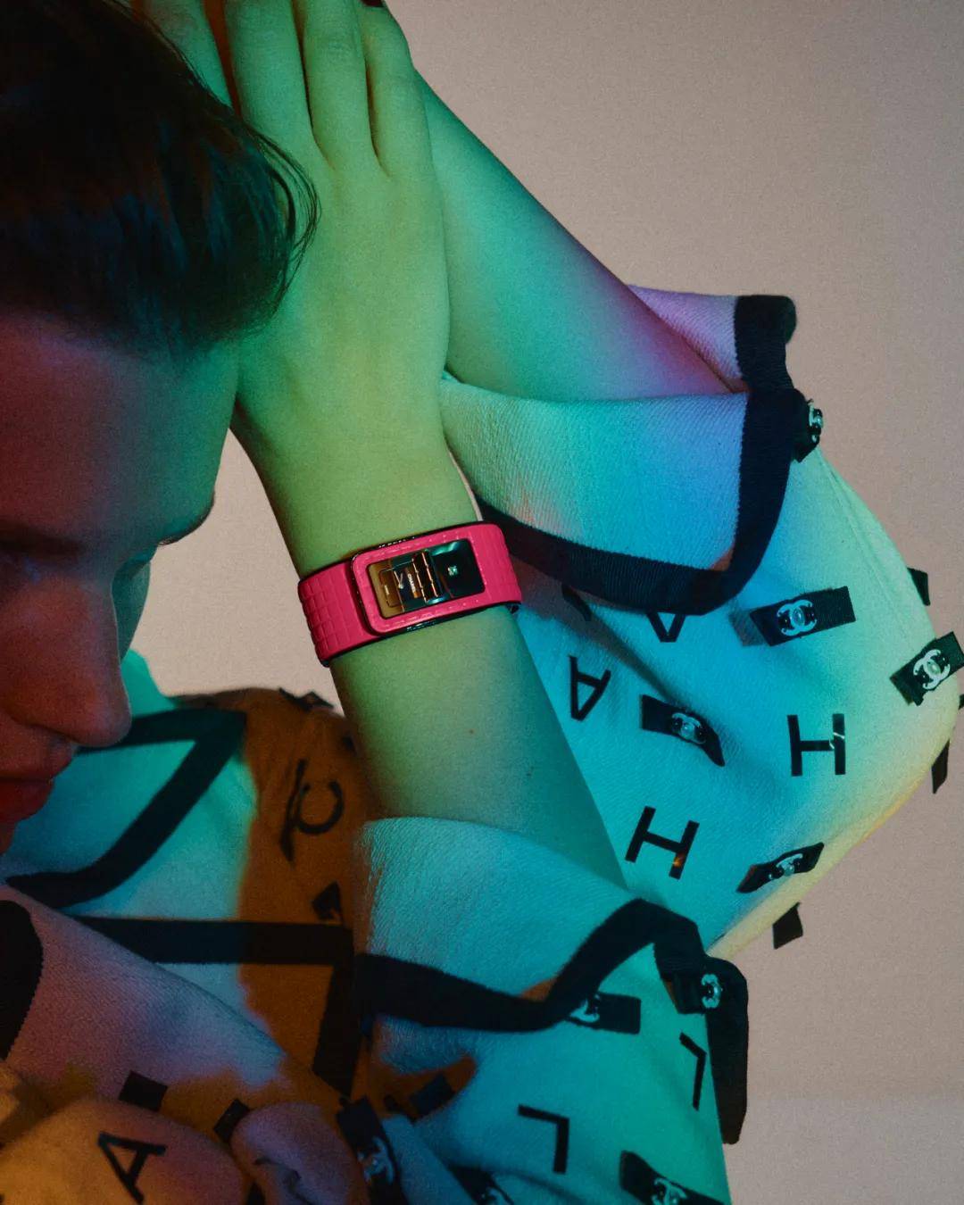 系列|林允成菲拉格慕全球品牌代言人，GUCCI上海大秀群星闪耀…