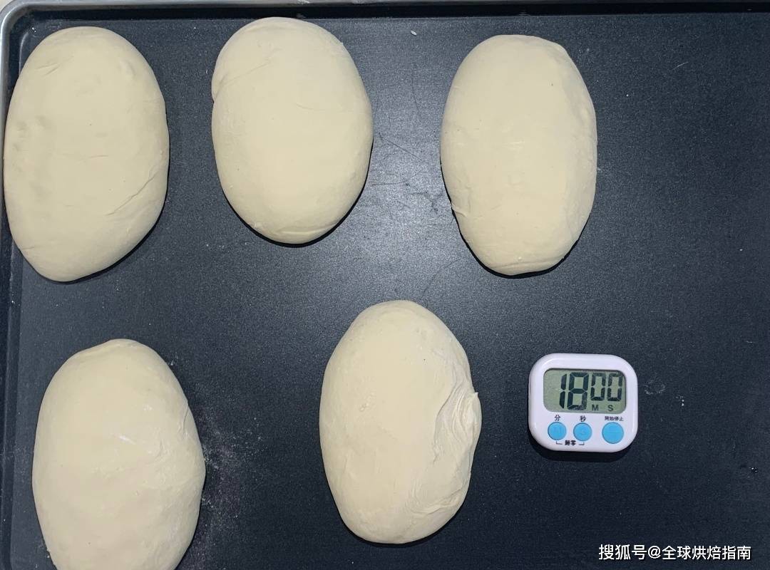 如何用90分鍾製作一隻優質法棍？全新製作工藝分享 熱愛美食 第10张