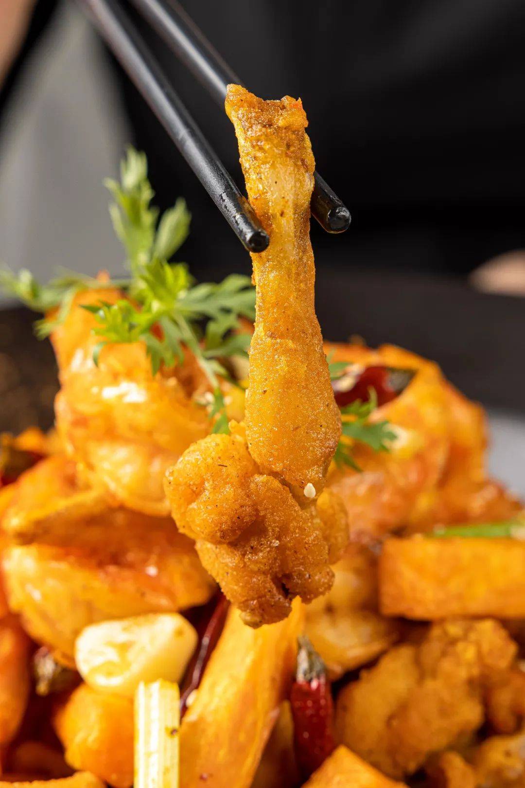 「天德广场」,广州人的吃喝玩乐指标!一到晚上就变脸._美食