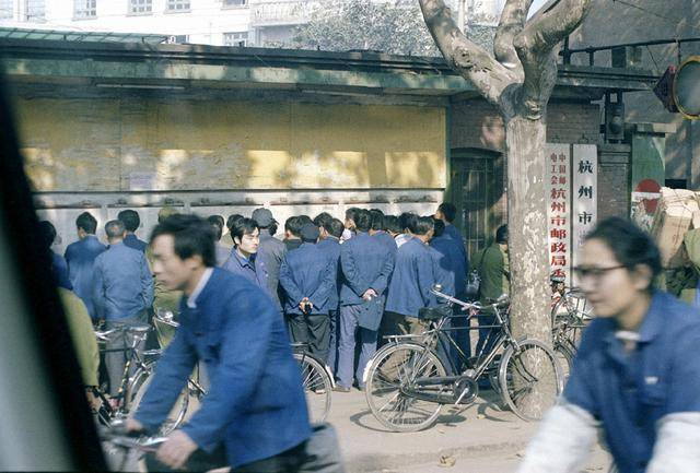 80年代的中國老照片,歌舞廳,電影院的記憶