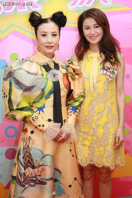 颜色|汪明荃真是“奶奶圈顶流”,穿彩色条纹裙时髦洋气,比年轻人还潮