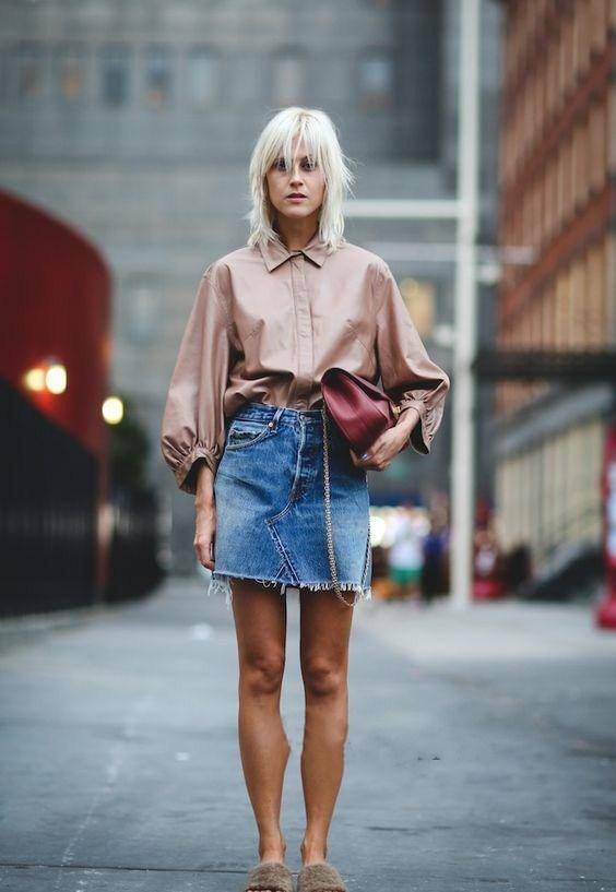 谁说牛仔裙穿不出新颖感学学时髦精们的这几套穿搭超美