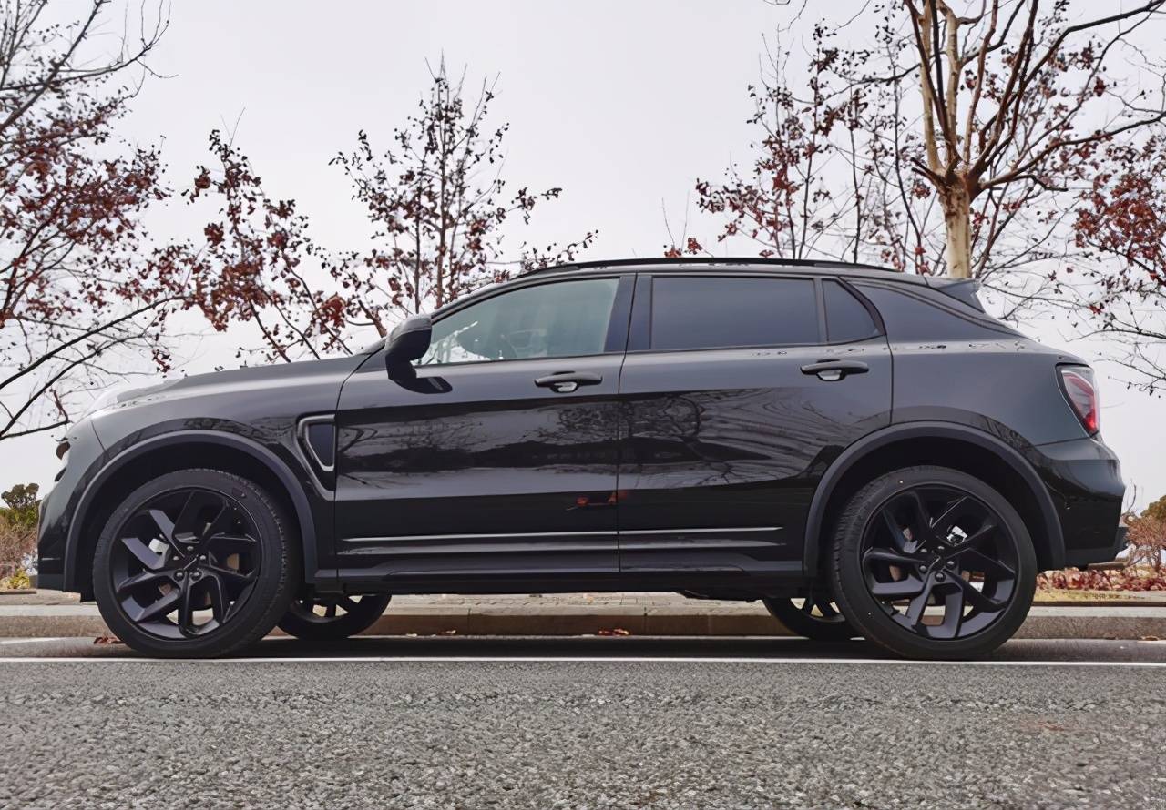 刚毕业的你首选suv,全新领克01你喜欢吗?