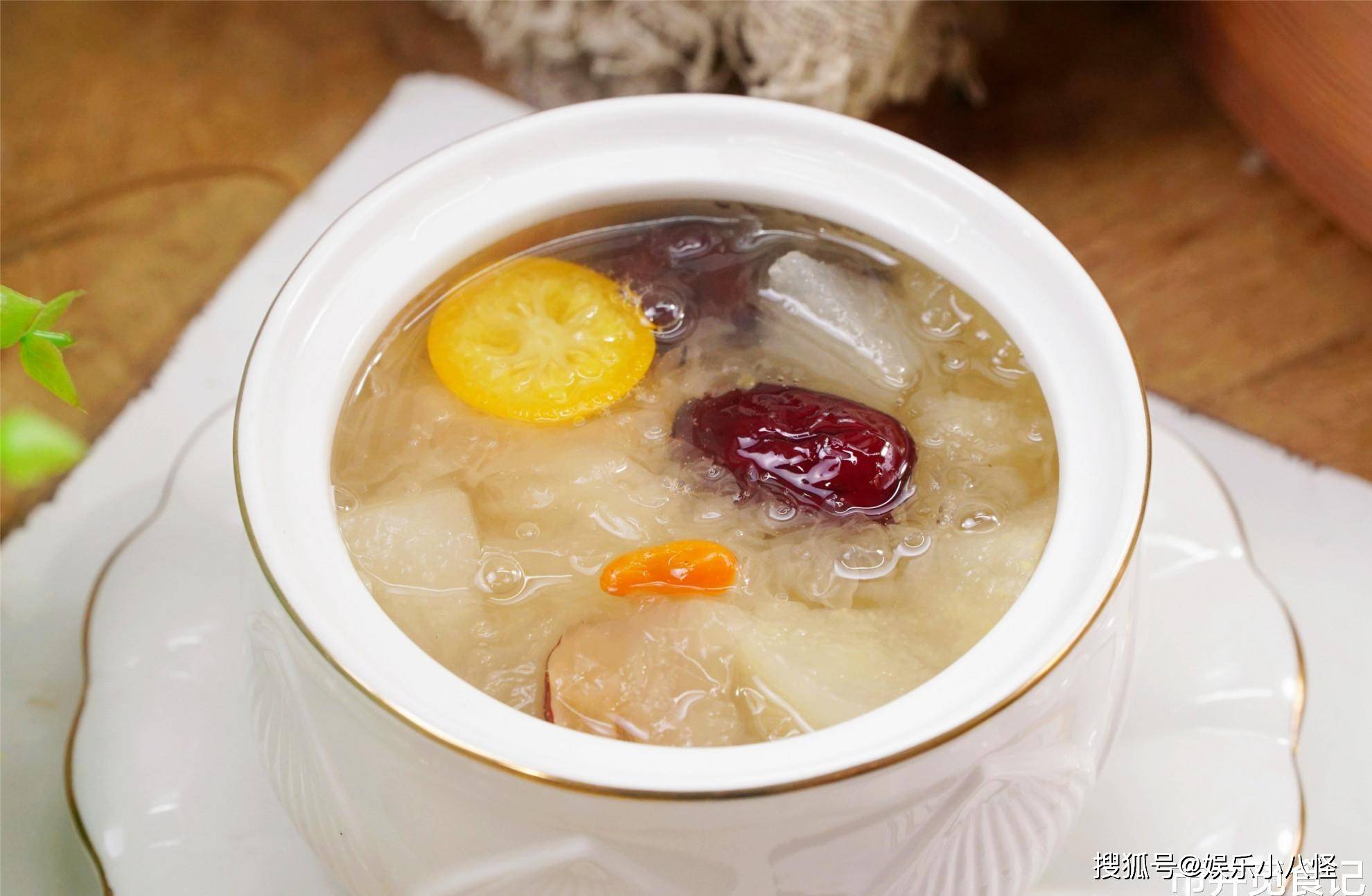银耳为什么要熬出胶质 388bc47c54a04e11ac3ddaacc05ebca5.jpeg
