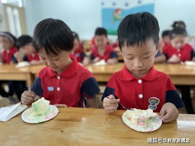 梦想|济南市市中区七贤中心幼儿园—梦想起航,童心飞扬2018届毕业典礼