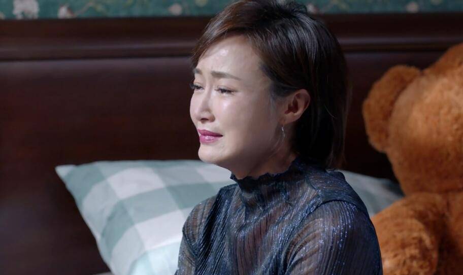 原创离婚后女人和前夫生活在一起是因为相爱