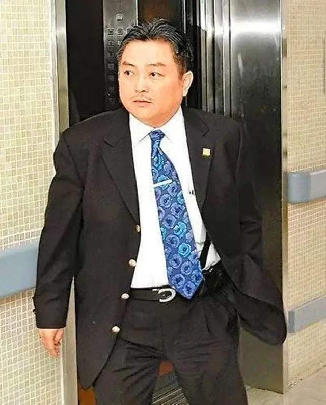 这部剧曾万人空巷,今男配角成阶下囚,女主角永失挚爱