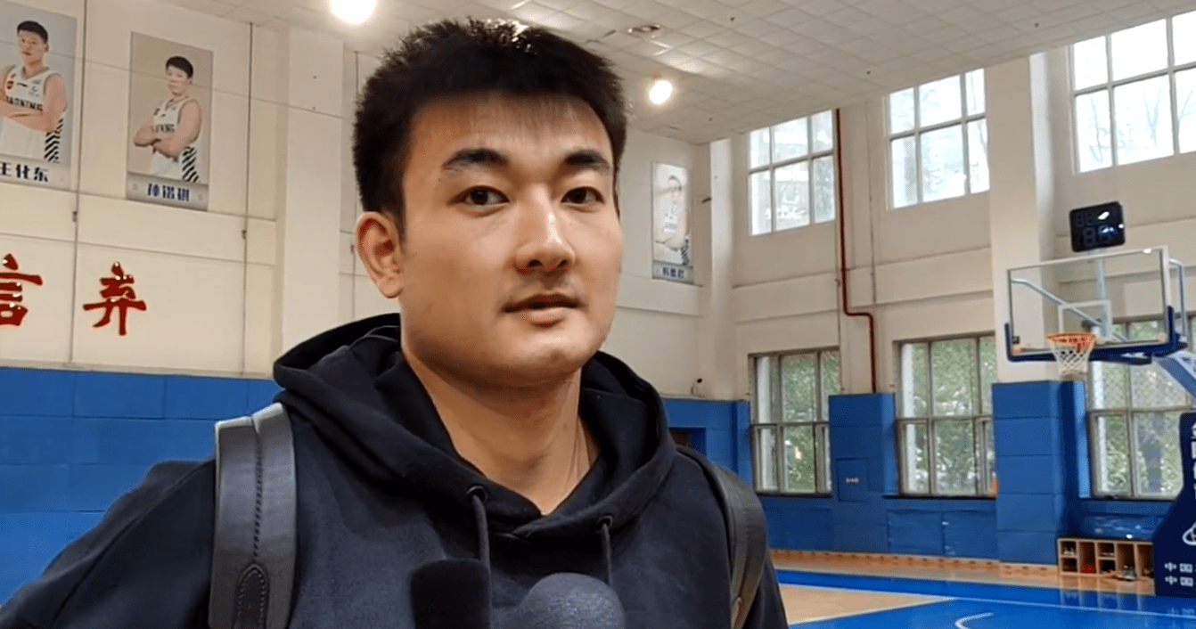 男篮与辽宁队酝酿交易,用21岁潜力高中锋,交换国手级小前锋_高世鳌