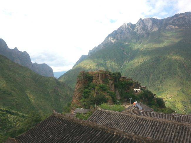 雲南麗江小眾旅遊景點石頭城堪稱天險之城