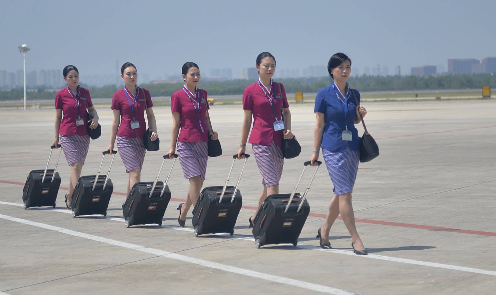 什麼樣的女孩適合學空乘專業?當空姐的潛規則全在這裡了