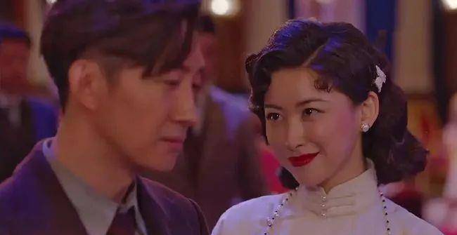 什么|《叛逆者》中的他和她，比朱一龙和童瑶还好看