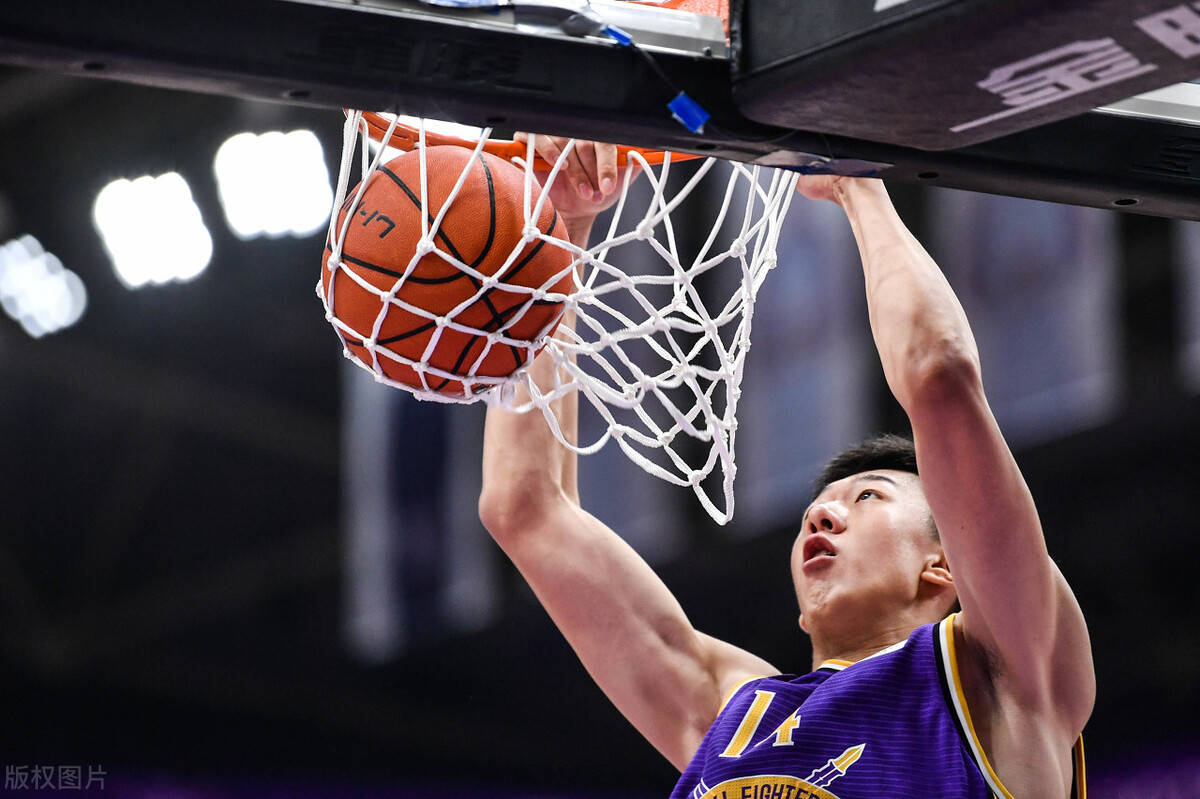 cba选秀大会!参加选秀高达90人,网友调侃群魔乱舞