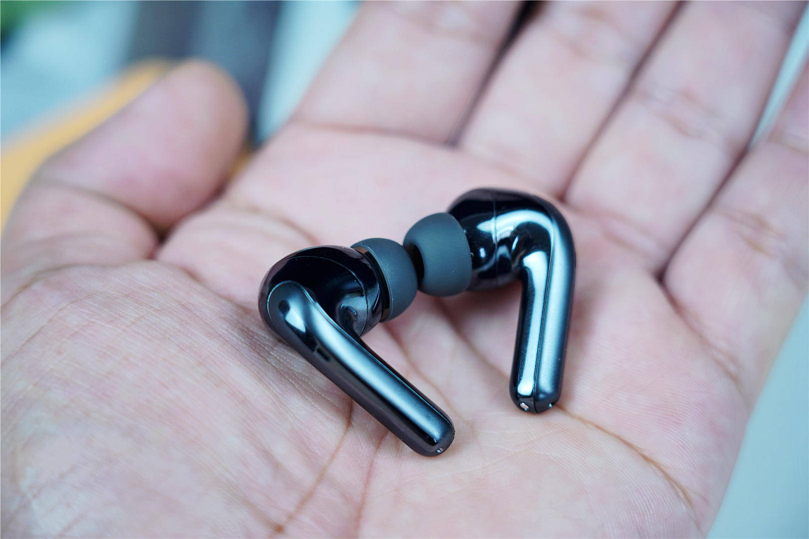 戴上它还你一个安静的世界小米flipbudspro真无线降噪耳机