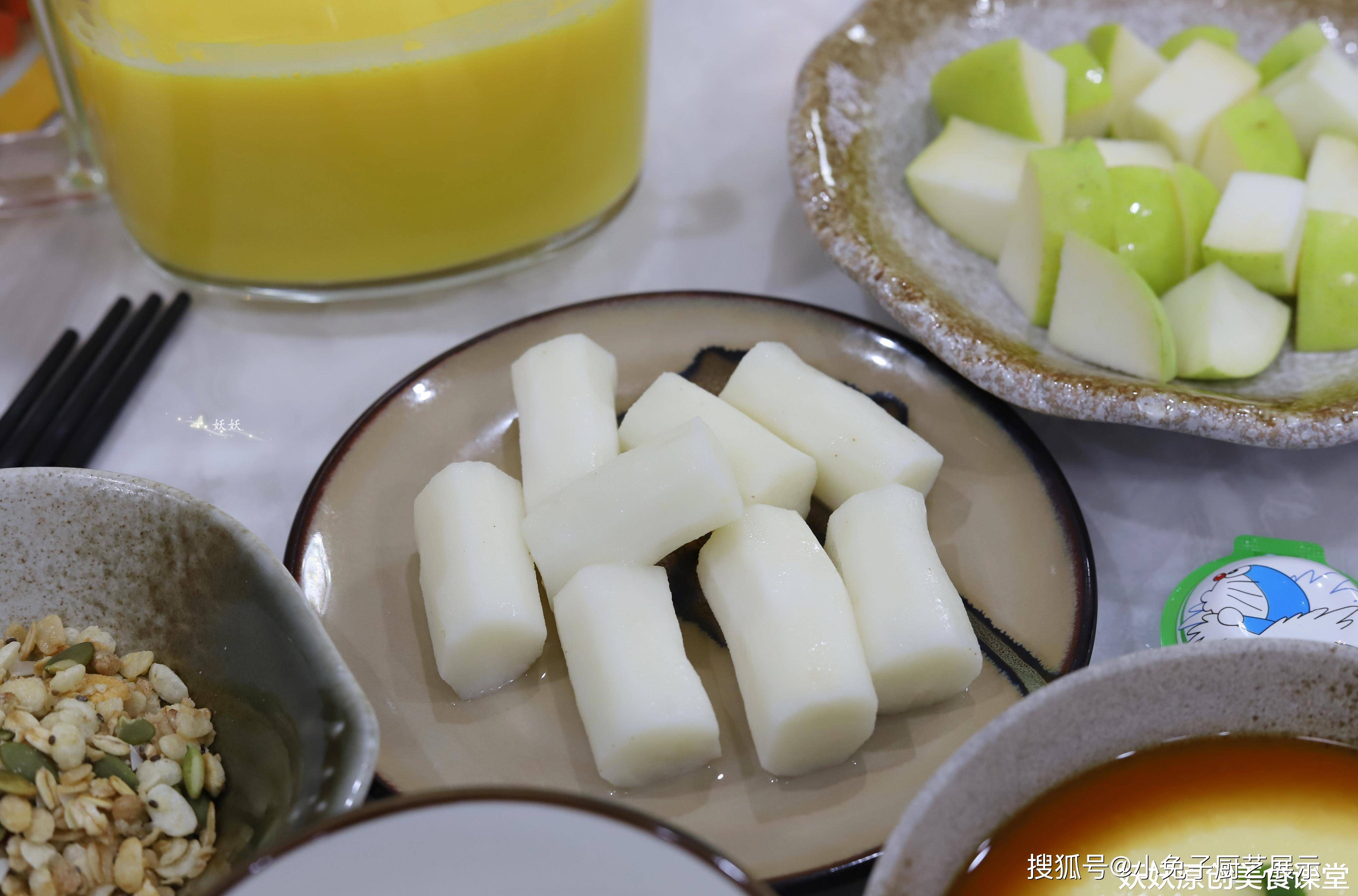 美食|我家孩子的早餐，二十分钟搞定，清爽又丰盛，样样都吃光