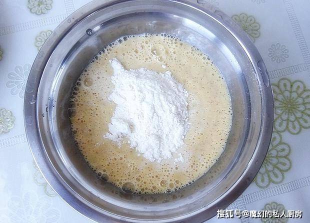 时间|苹果红枣糕，香甜软嫩营养高，当早餐做零食，10分钟完成，太好吃