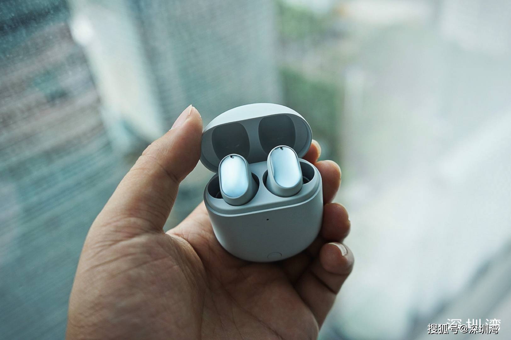 redmi airdots 3 pro 上手体验:来自紫米的硬核配置,还有颜值,气质