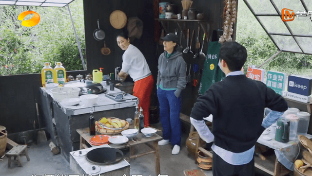 生活|《向往5》迎来最欢乐一期,张艺兴可塑性惊人,与那英热舞太默契