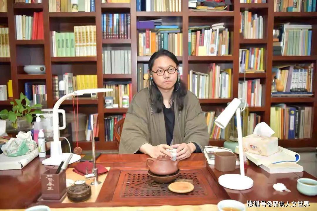 宜兴|宜兴扬子书画学会分会会长：陶政宁