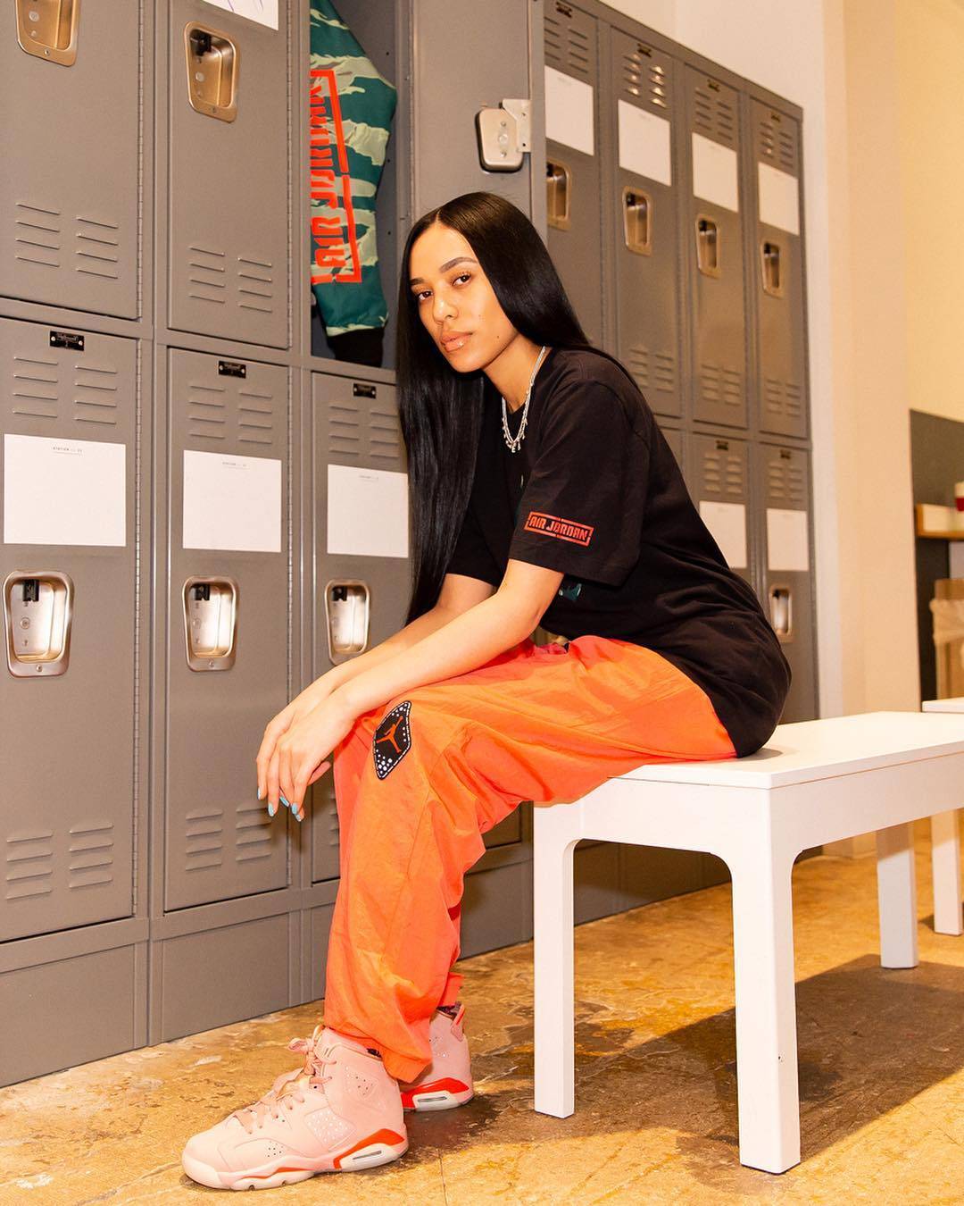 时尚|联名女王又出手了！Aleali May x AJ4 真的帅！