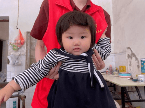 慰问|南京长江医院“2021爱心慰问公益行”：南京栖霞、镇江丹阳