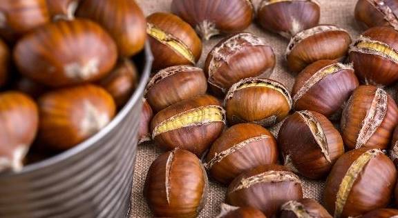 蔬菜|热量堪比“喝油”的四种零食,多数人可能爱不释手