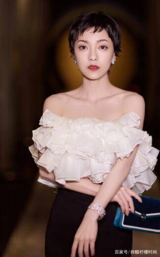 设计|短发女神郭采洁，一袭花色背心+黑色包臀裙，尽显一米八气场