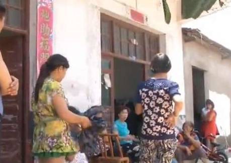 因为|丈夫拒生二胎,妻子要求孩子改姓,丈夫:我做不到你的二胎要求