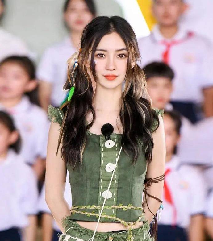 绝活|baby为了转型太卖命了！节目中猛刷存在感，大小眼惊呆众人