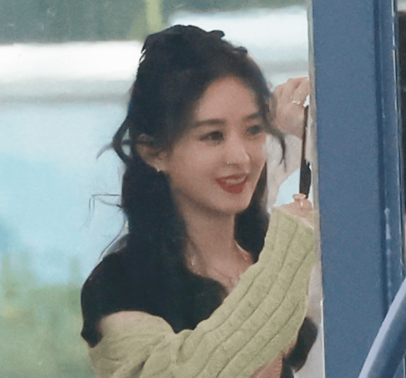 常客|《中餐厅5》飞行嘉宾曝光，本以为只有赵丽颖，不曾想闺蜜也来了