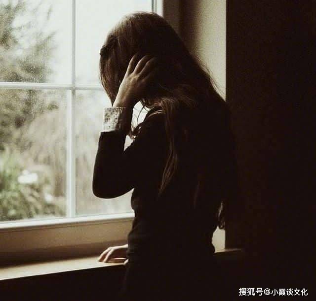 一个人心情不好的伤感短语,写给深夜失眠的自己!