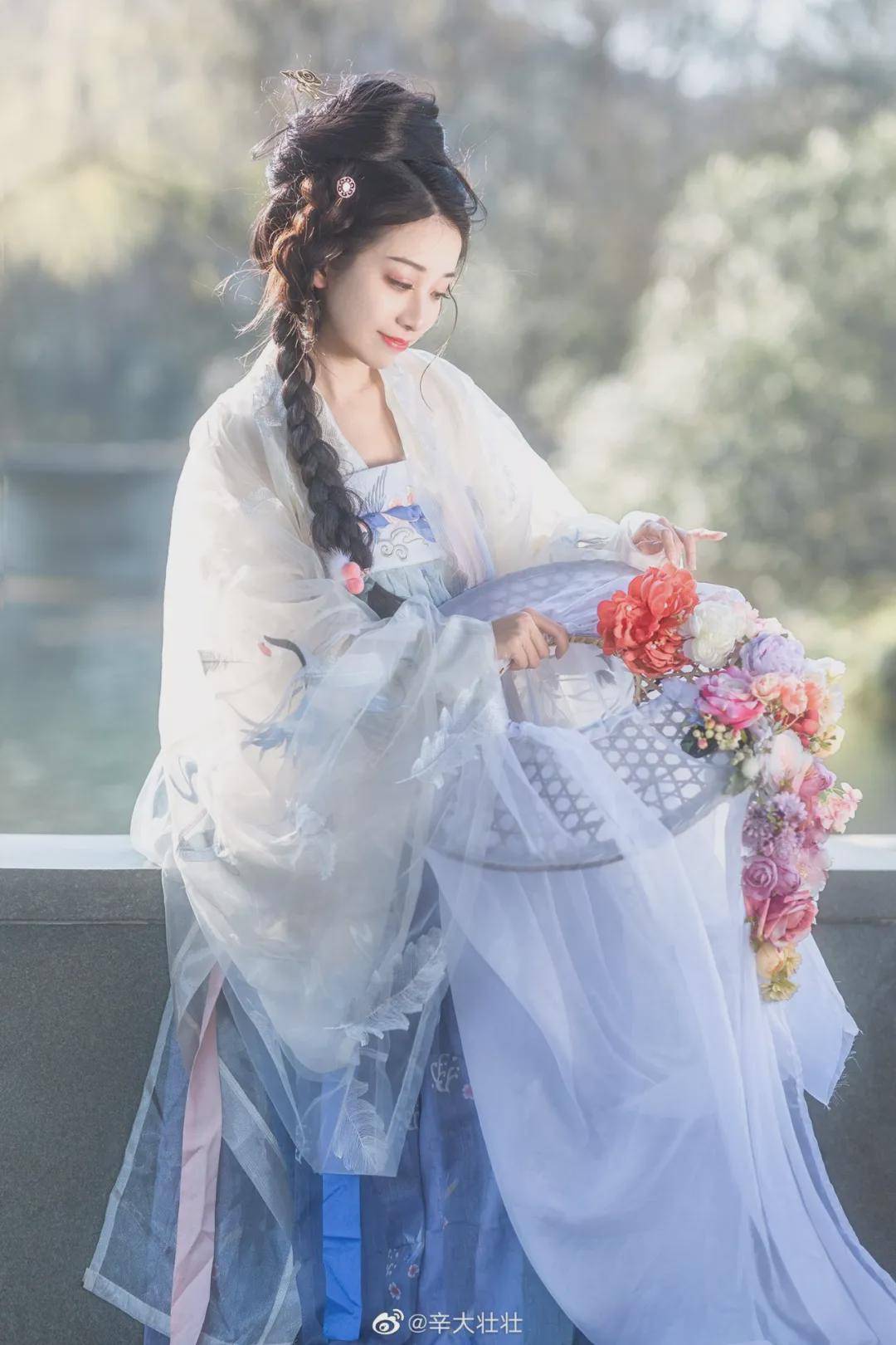 摄影|汉服小仙女：千离万别，总会相逢