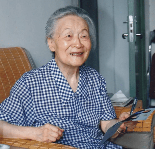 原创105岁的杨绛我的长寿之道