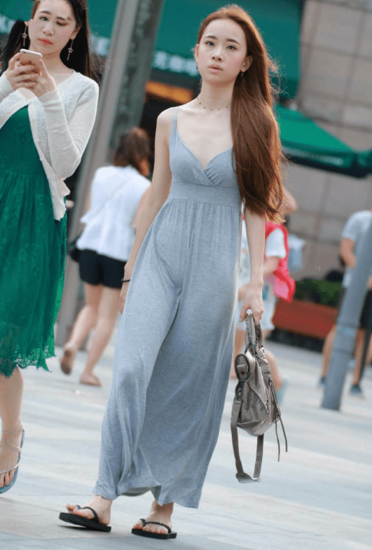 整体|纯棉连衣裙夏季吸汗柔软,风一吹轮廓尽显,完美凸显身材