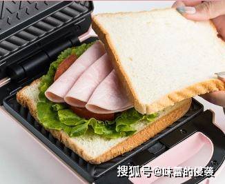 小孩|小情侣的极简早餐走红，无油烟不用锅，注重养生的年轻人不多了