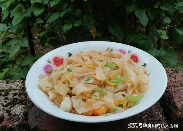 米面|晒晒婆婆家的早餐，10天不重样，网友：天天这么吃，不胖才怪