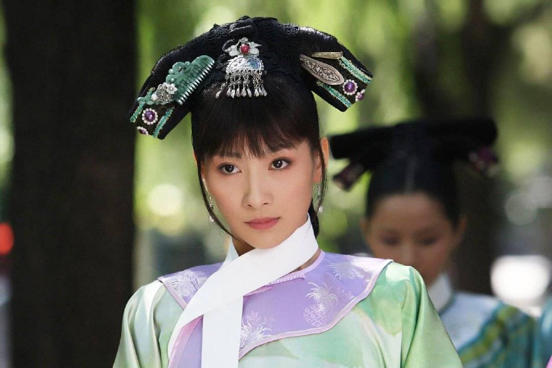 重温《甄嬛传》才明白:难怪安陵容恨透了甄嬛,换我,会更恨