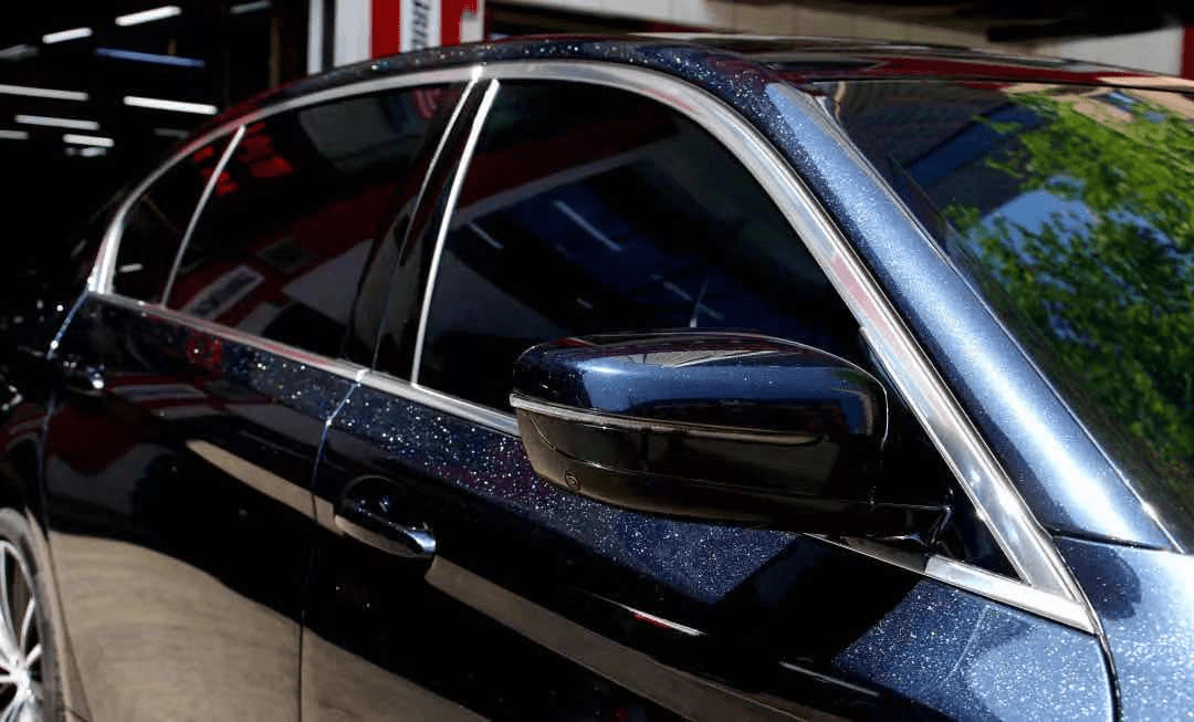 让爱车漆面颜值更高的车衣炫彩车衣