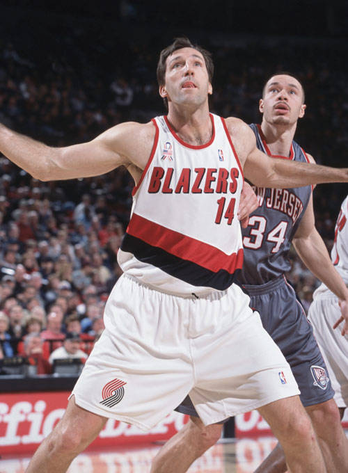 达德利:17次罚球不中现在的nba故意犯规反而成为了对方球队最好的防守