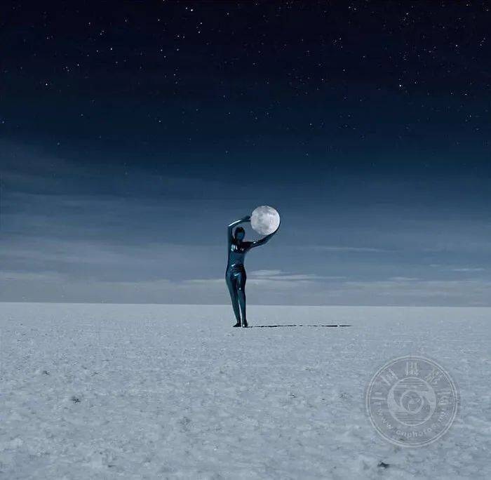 Rene|Felicia Simion | 超现实主义自拍