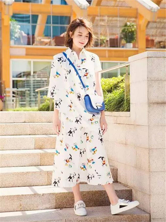 黑色|夏天不要只穿短裤，这3款裙子，高级还减龄